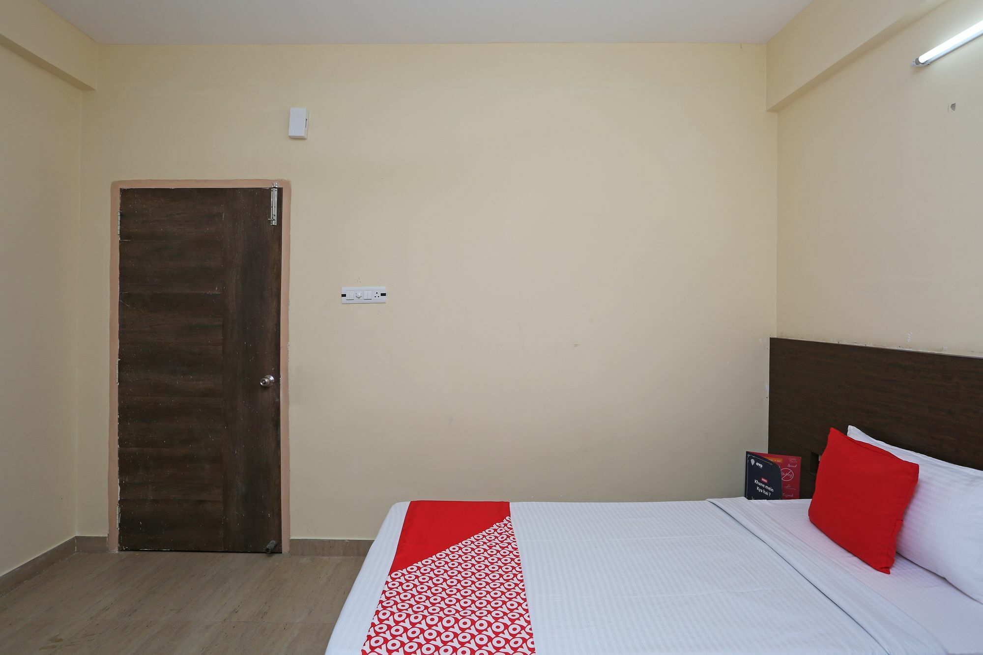 Oyo 11343 Hotel Sai International Bhubaneswar Exteriör bild